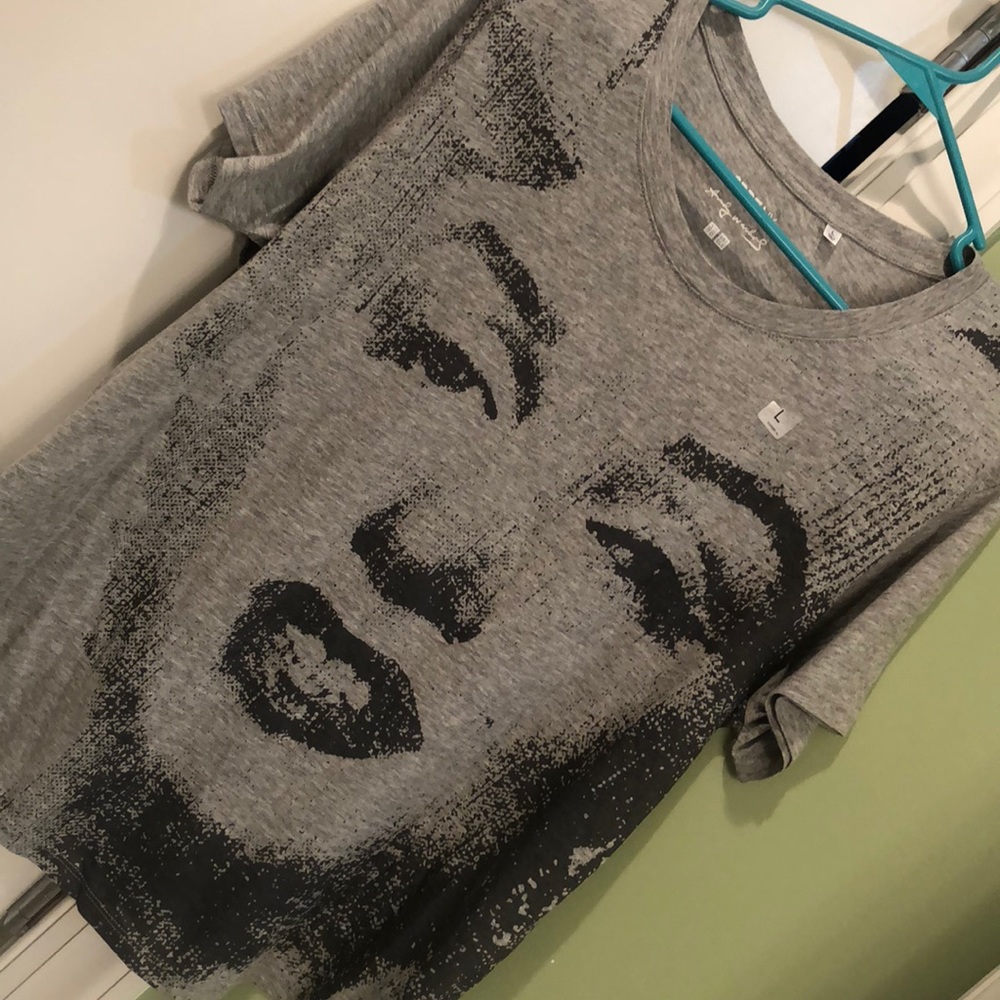 Marilyn Monroe loose- fitting tee